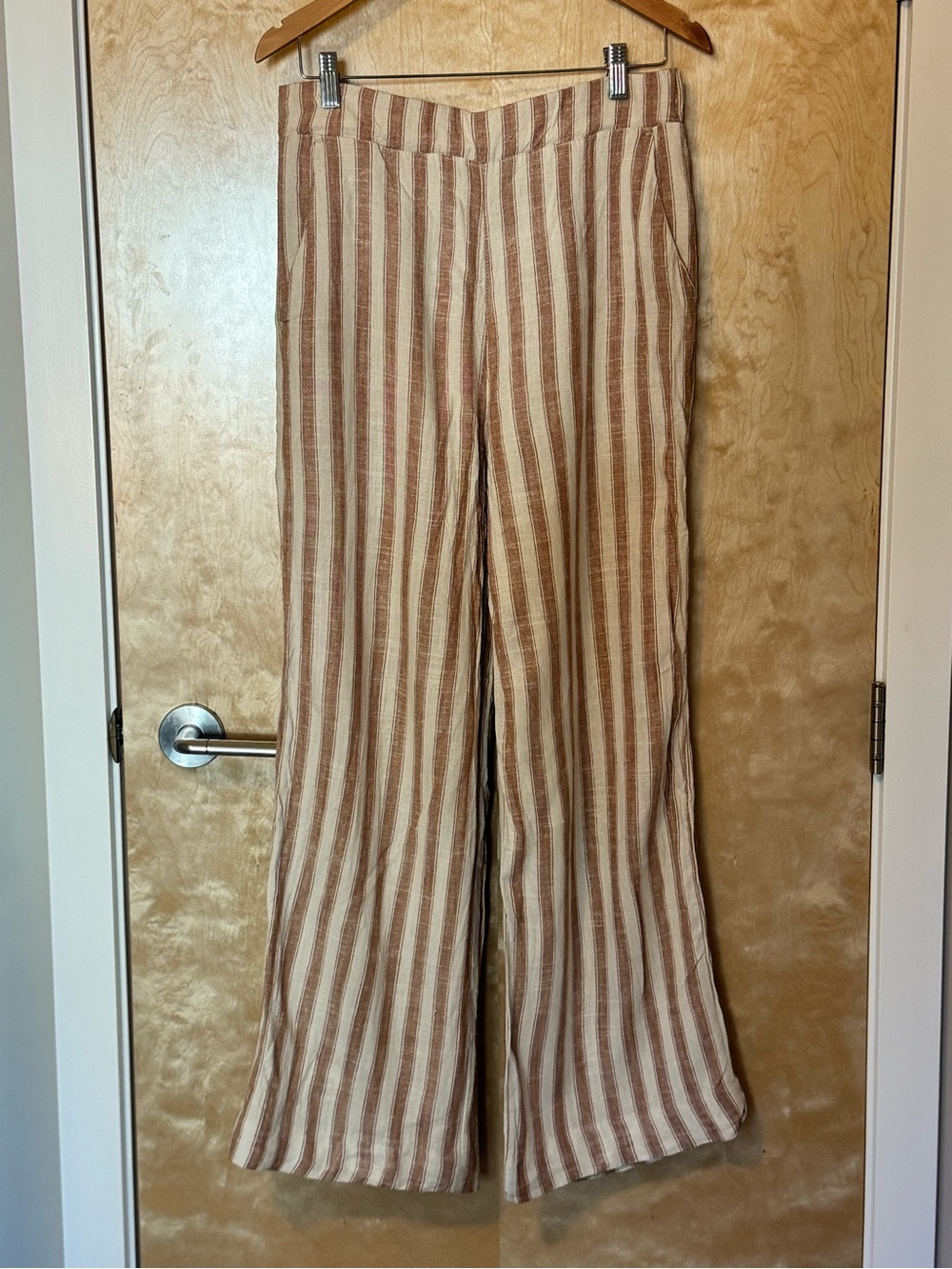 Dex Vertical Stripe Wide-Leg Pants - Cream & Brown
